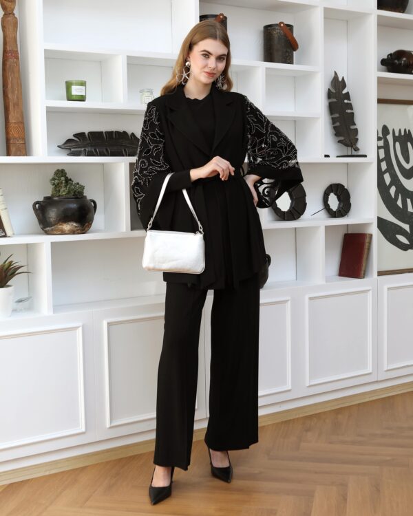 Taş Detaylı Takım